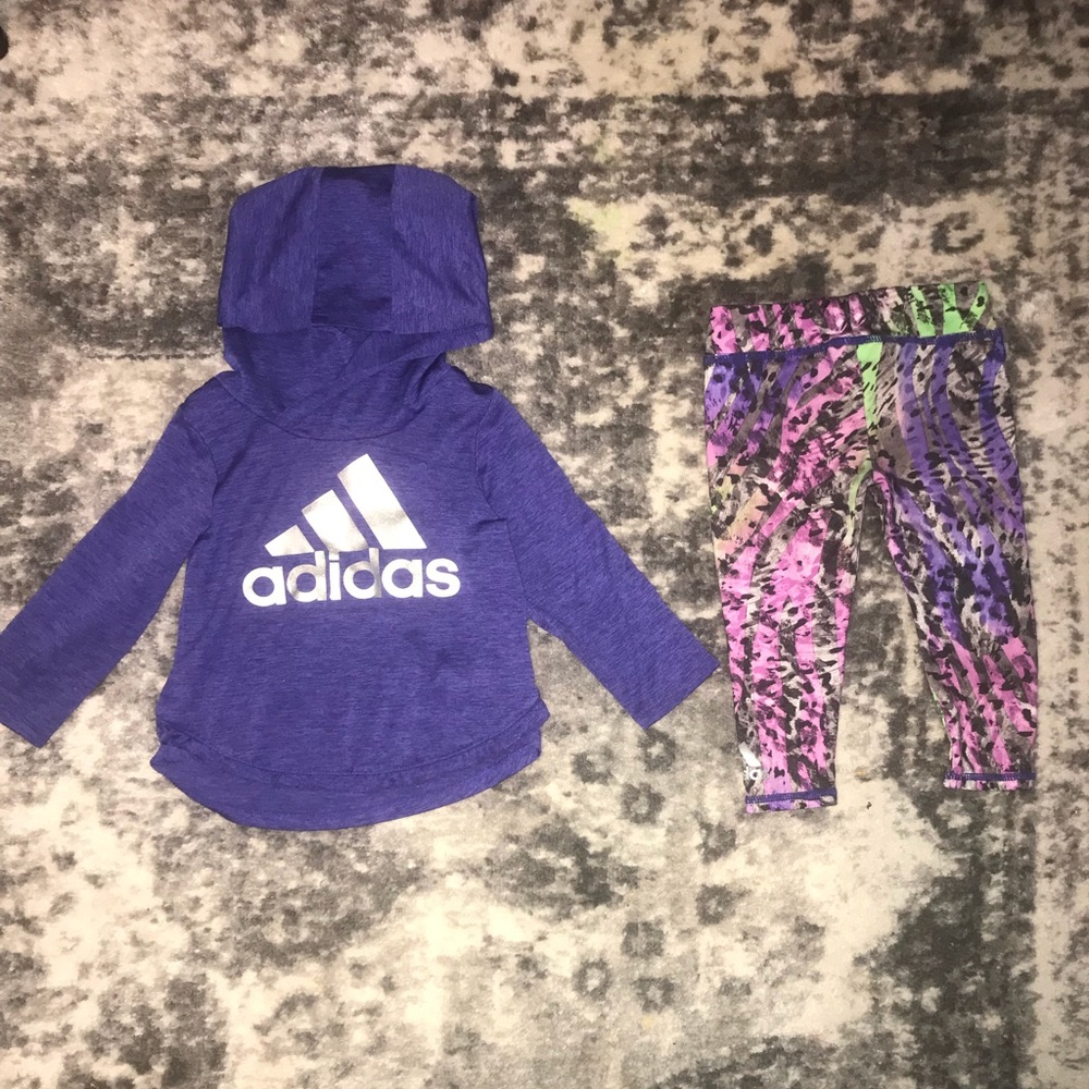 Adidas matching set- Girl 12M
